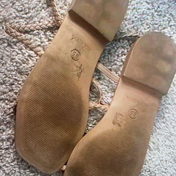 Steve Madden Sandals - Picture 4 of 4